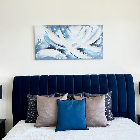 Luxury With A Beautiful View Danubius Apartament *